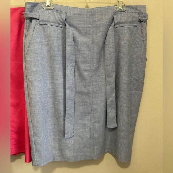 Banana Republic (Set of 2) Pencil Skirts - Picture 5 of 6